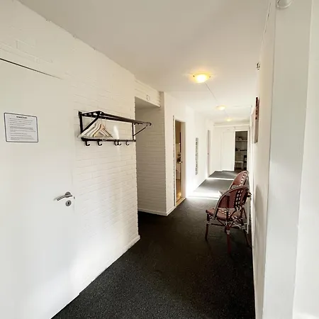 Dom wakacyjny Large Double With Free Parking Aalborg